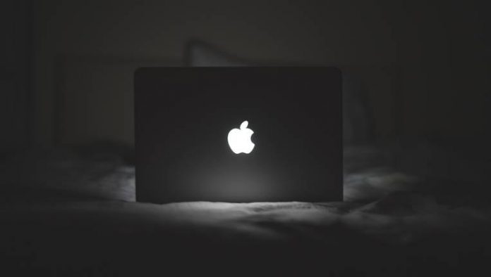 Prevent MacBook from sleeping while downloading